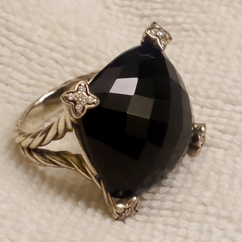20mm Onyx stainless steel ring size 7.